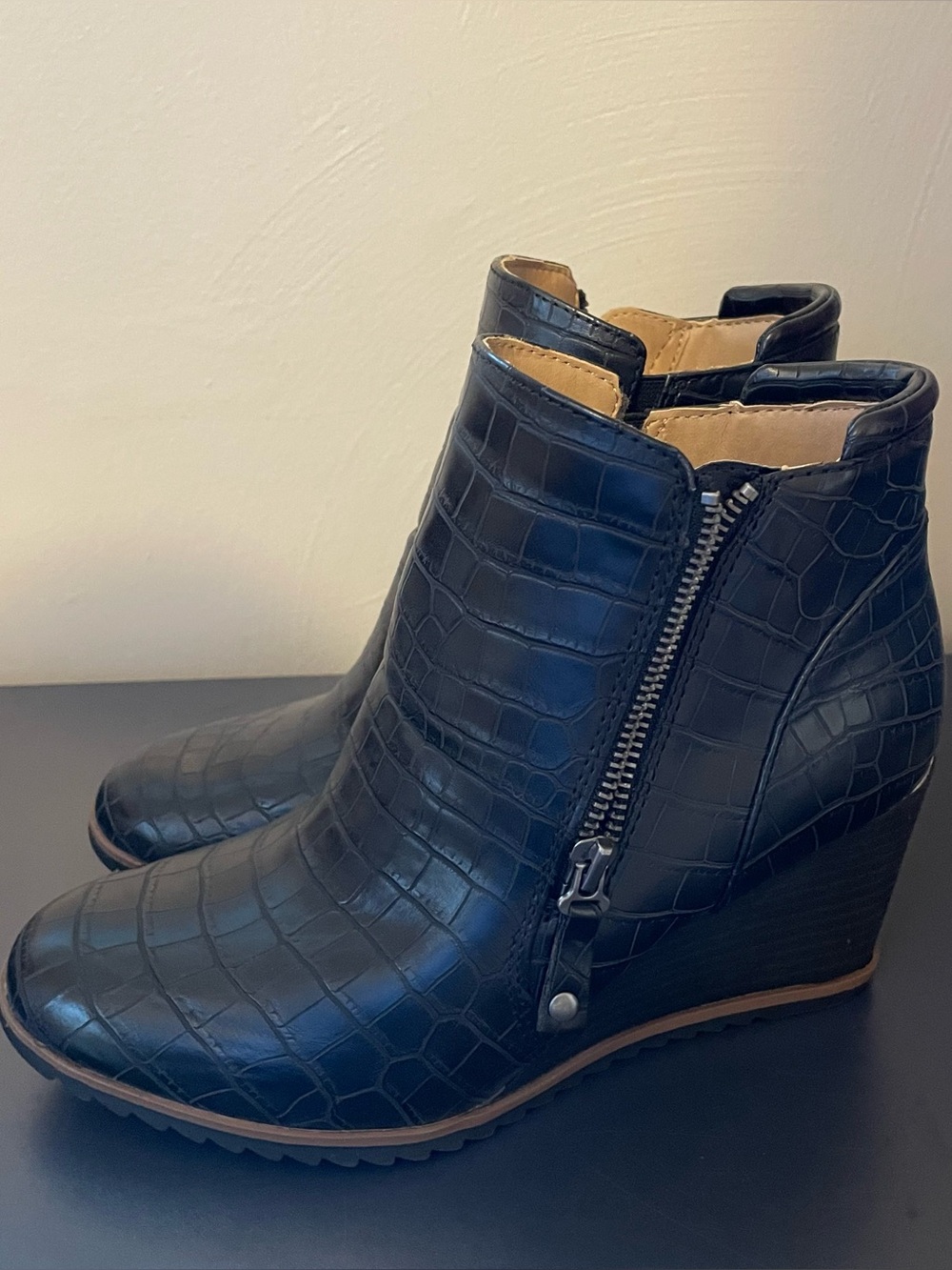 Naturalizer Soul Haley Black Wedge Booties Size 7